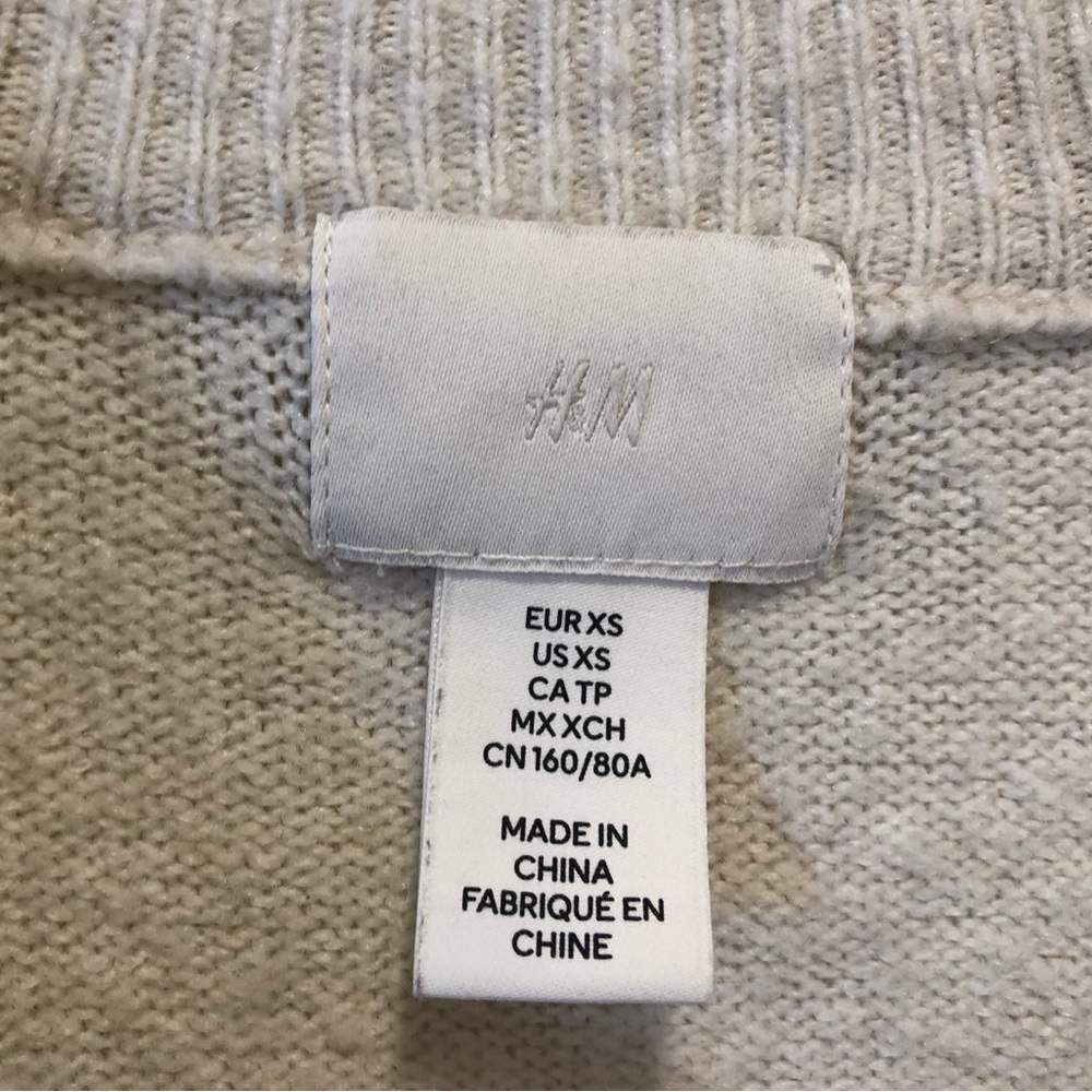 H&M sweater - Picture 3 of 3